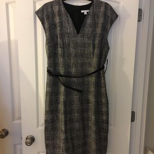 NY&CO Extended Shoulder Sheath Dress